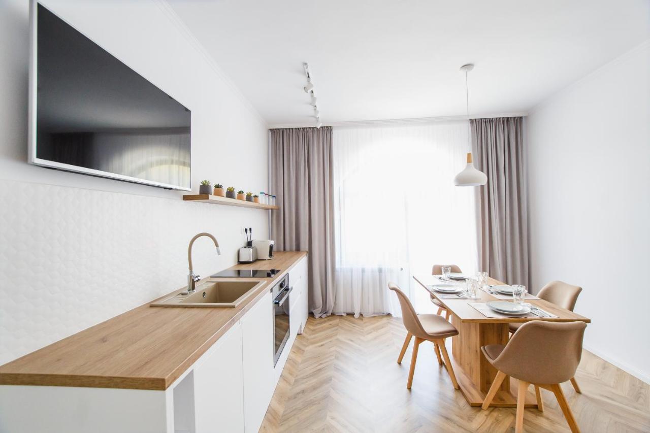 Rya Residence Oradea Eksteriør billede