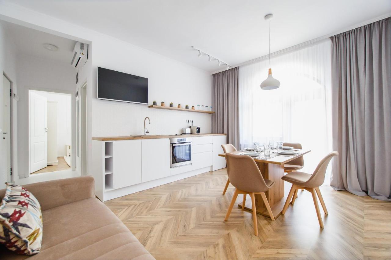 Rya Residence Oradea Eksteriør billede
